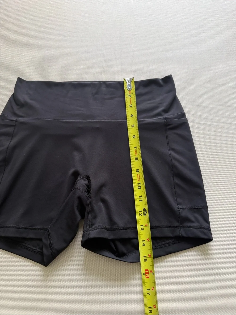 Uniqlo Black Women's High-Rise Bike Shorts
